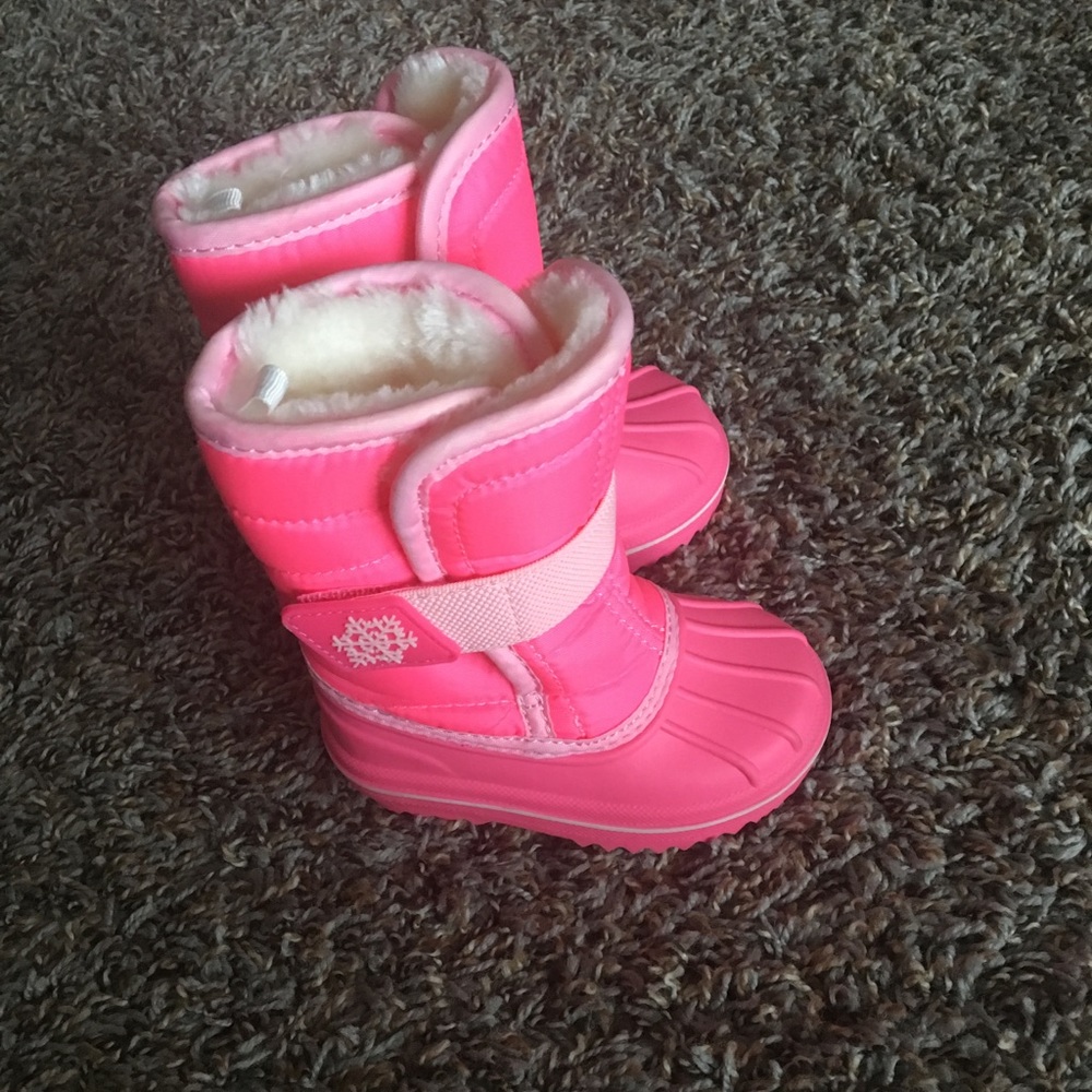 Snow Boots